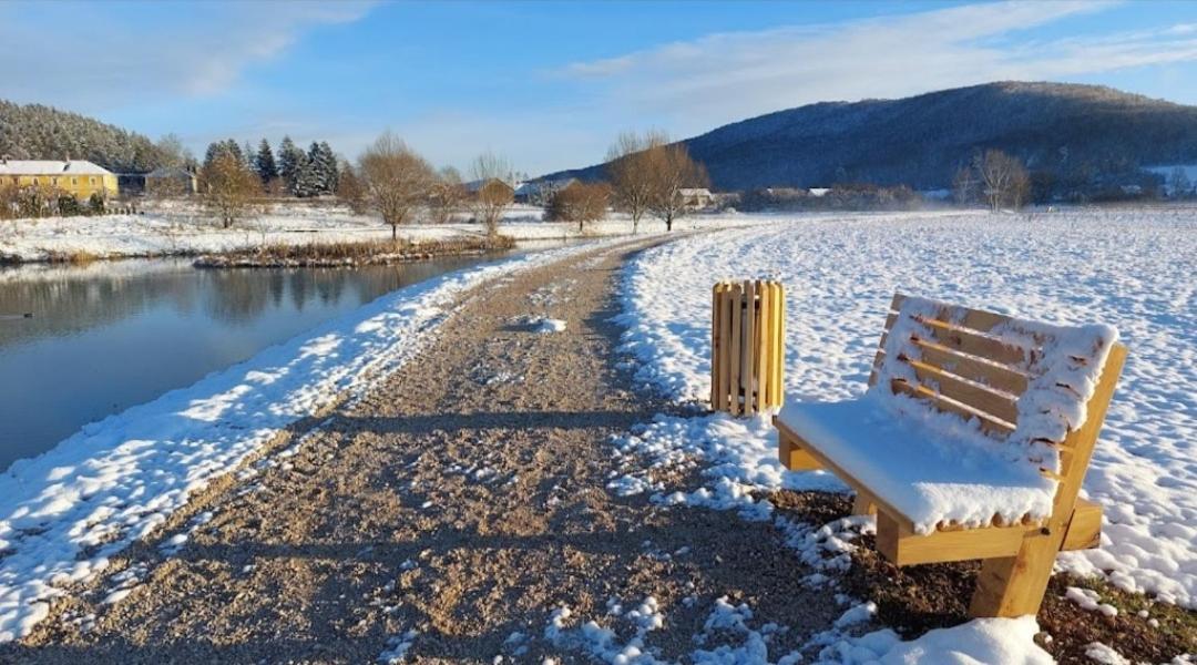 Apartman Swans Otočac Buitenkant foto