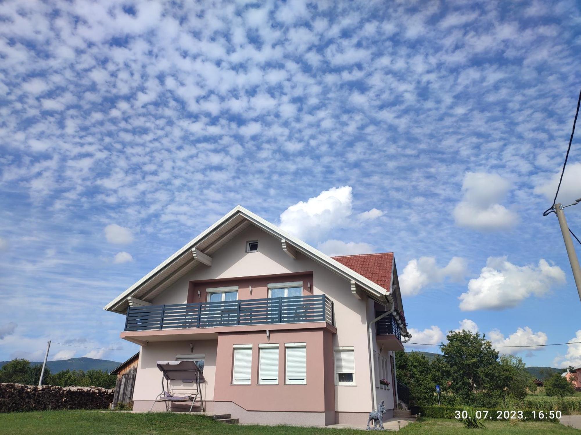 Apartman Swans Otočac Buitenkant foto