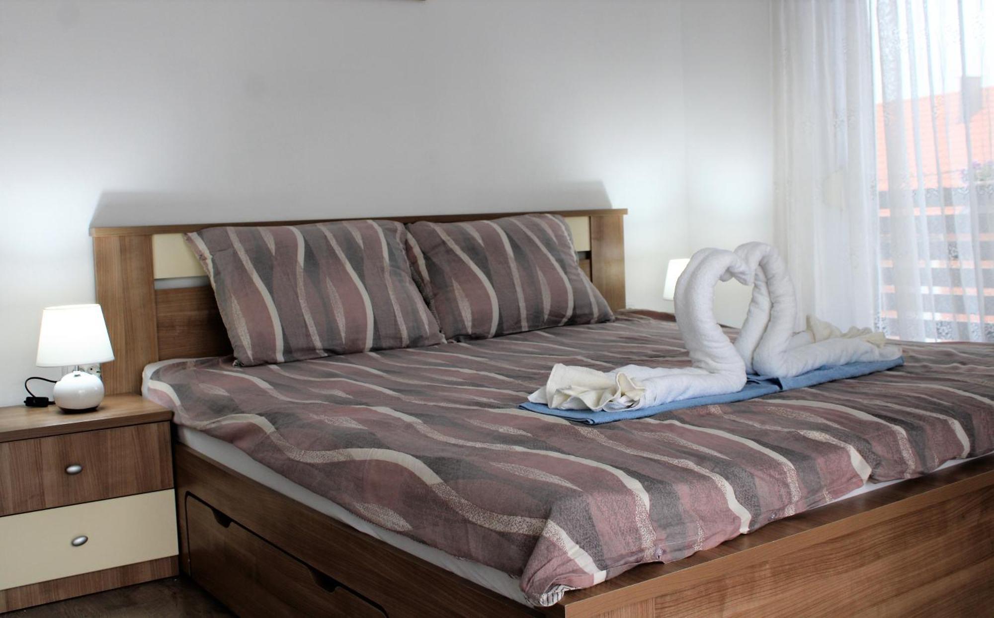 Apartman Swans Otočac Buitenkant foto